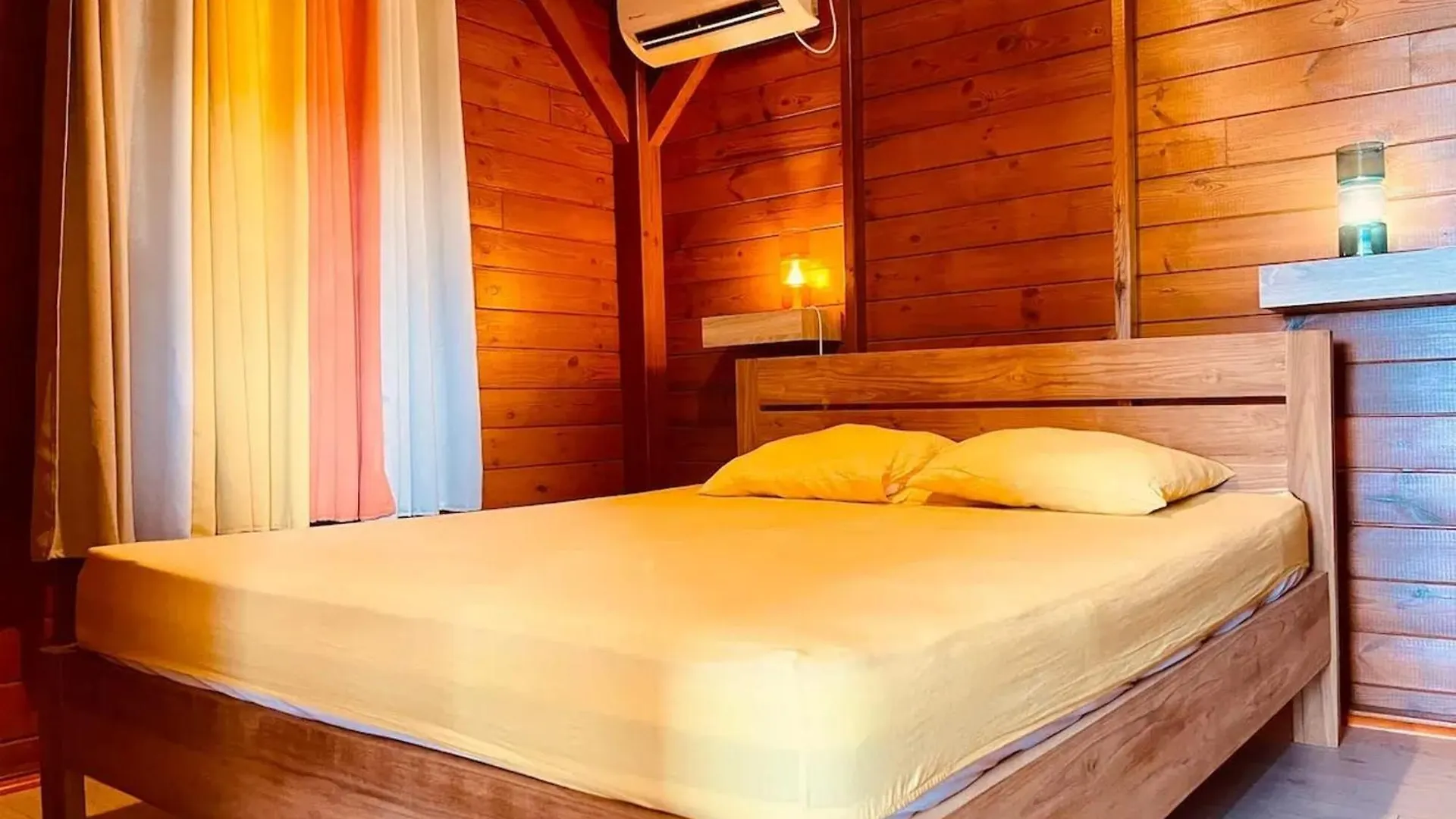 Chalet Villa Spacieuse A Saint-Francois Avec Piscine Privee